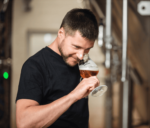 Comprendre l'amertume dans la bière : au-delà des IBU