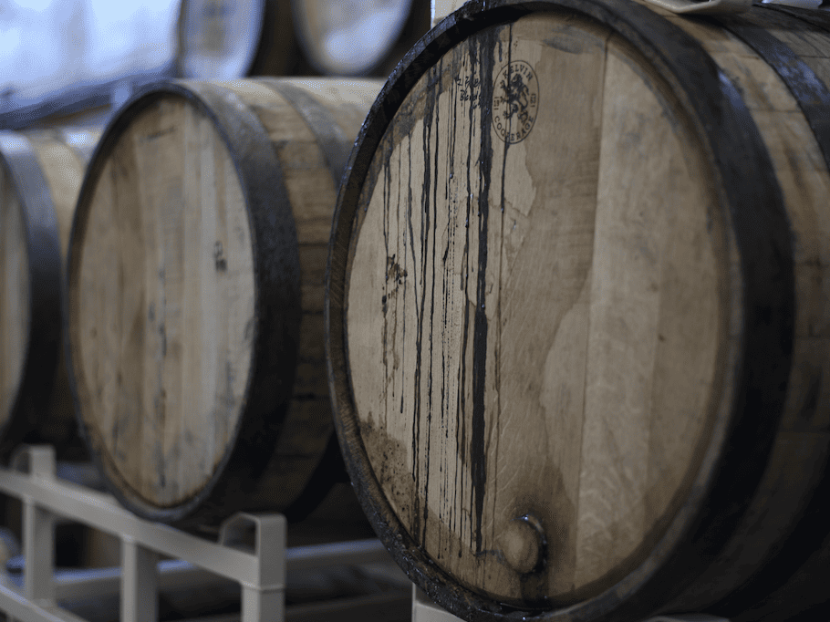 La magie du vieillissement sur bois dans les bières craft