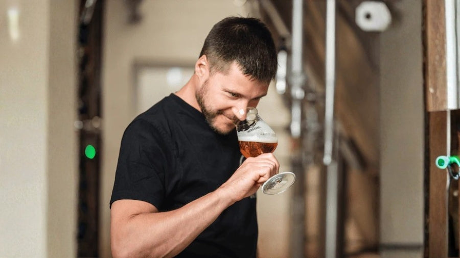 Comprendre l'amertume dans la bière : au-delà des IBU